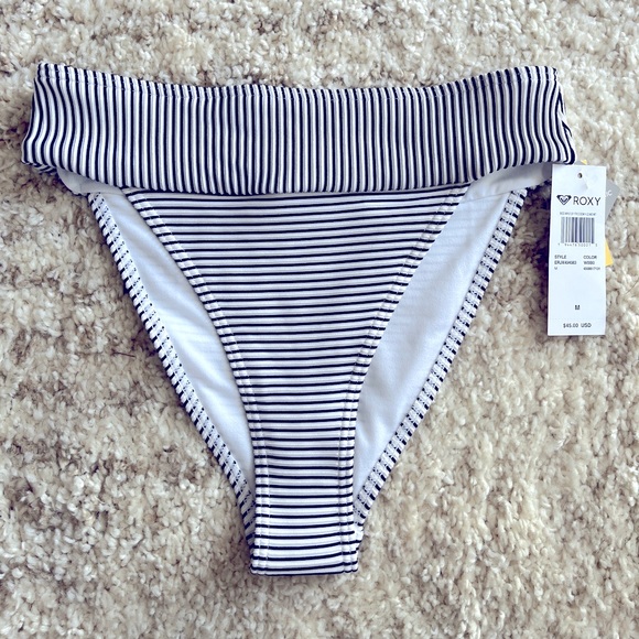 BNWT! Roxy Swim Bottoms. - Picture 1 of 3